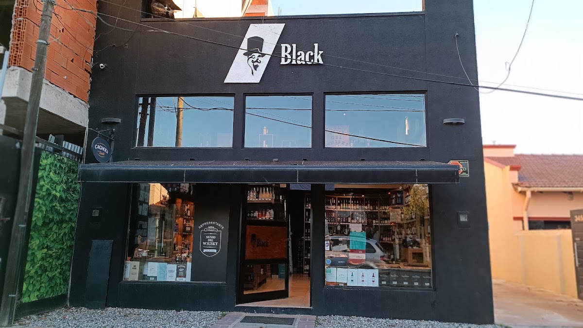 Vinoteca Black