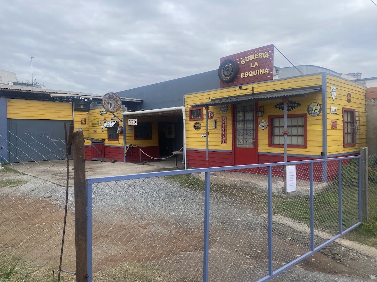 Gomería la esquina