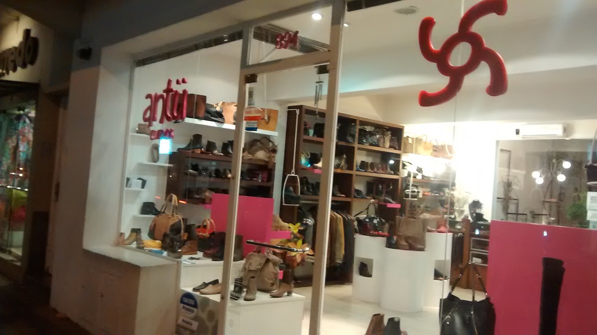 Antü Cueros