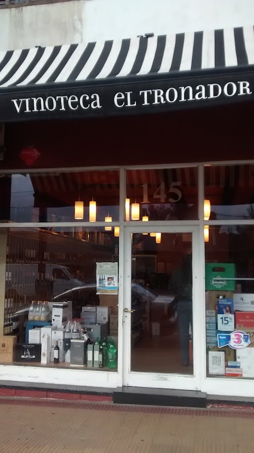 Vinoteca The Thunderer