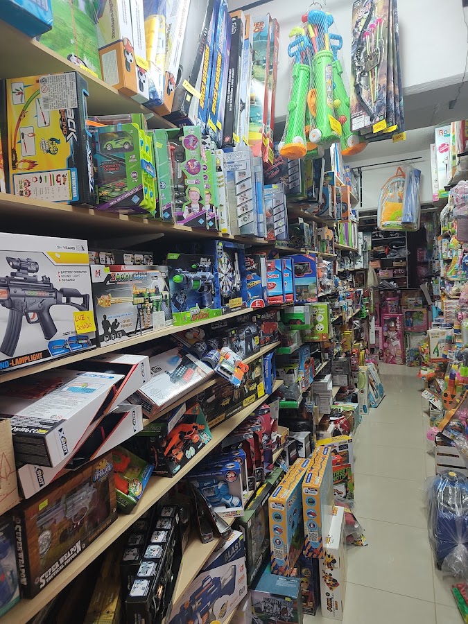 Acá Toy