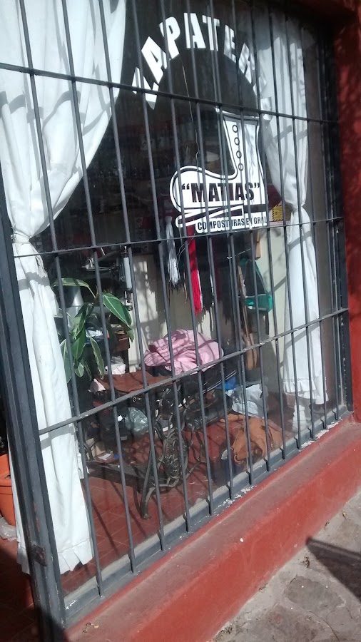 Zapatería Matías