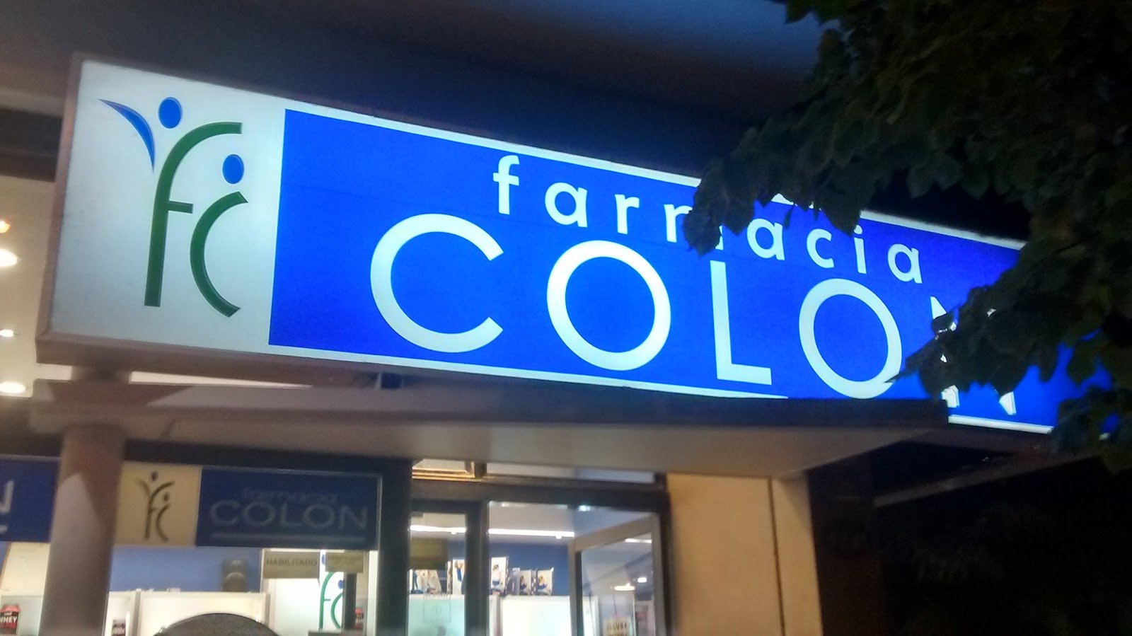 Farmacia Colón