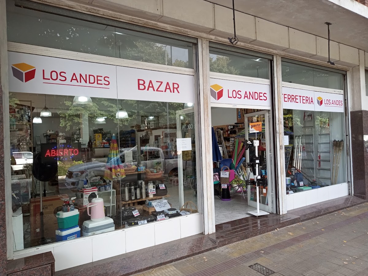 Los Andes Colón