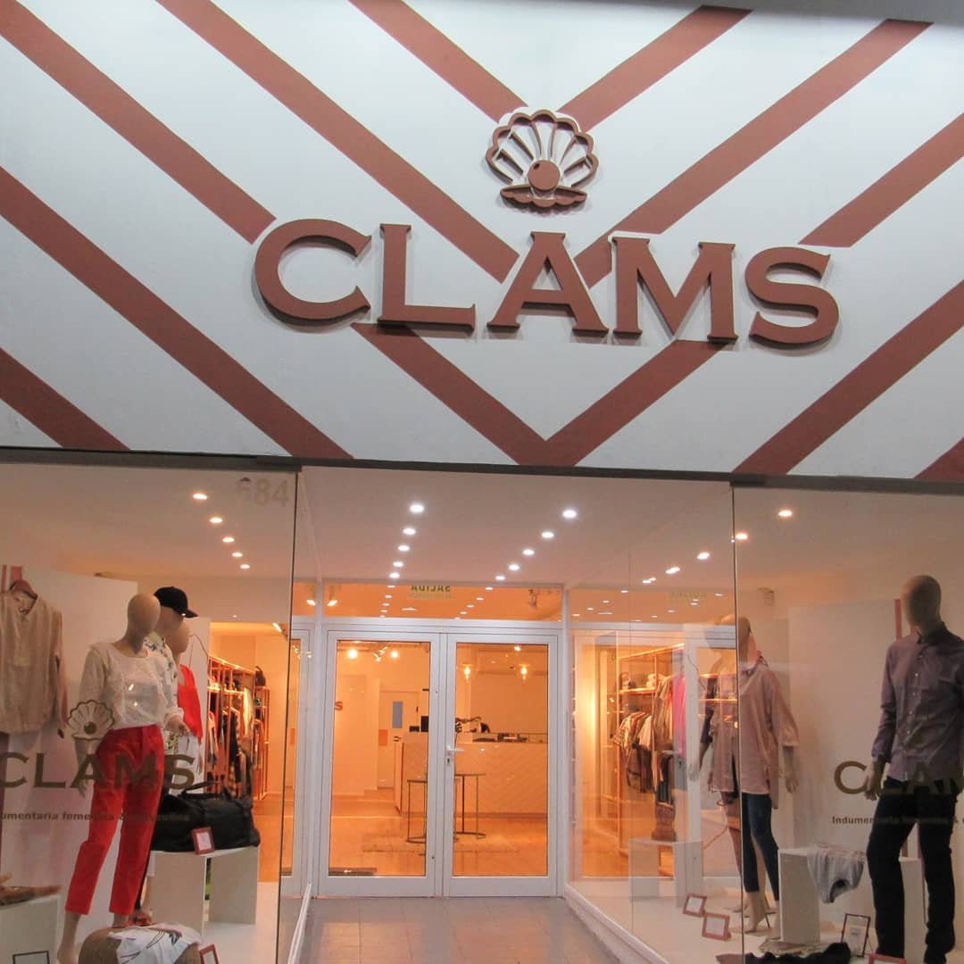Clams Indumentaria